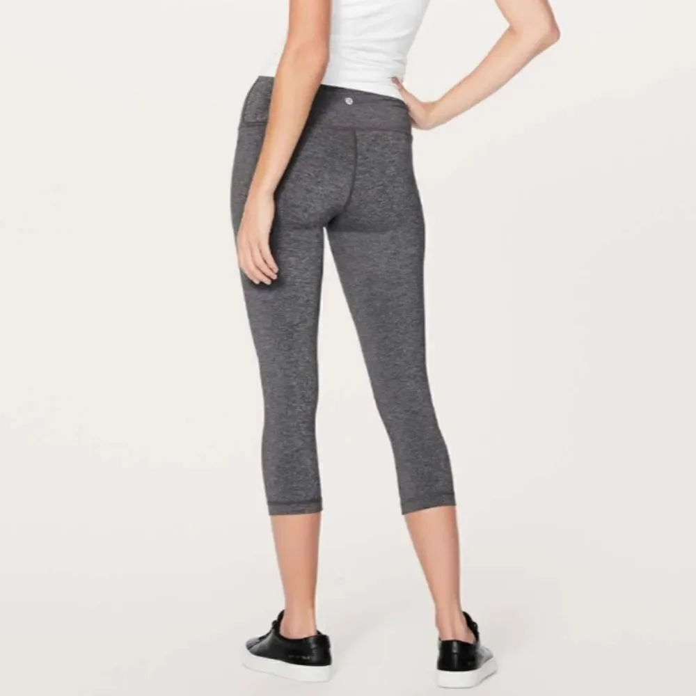Lululemon Wunder Under Crop (Hi-Rise) *Luxtreme 21